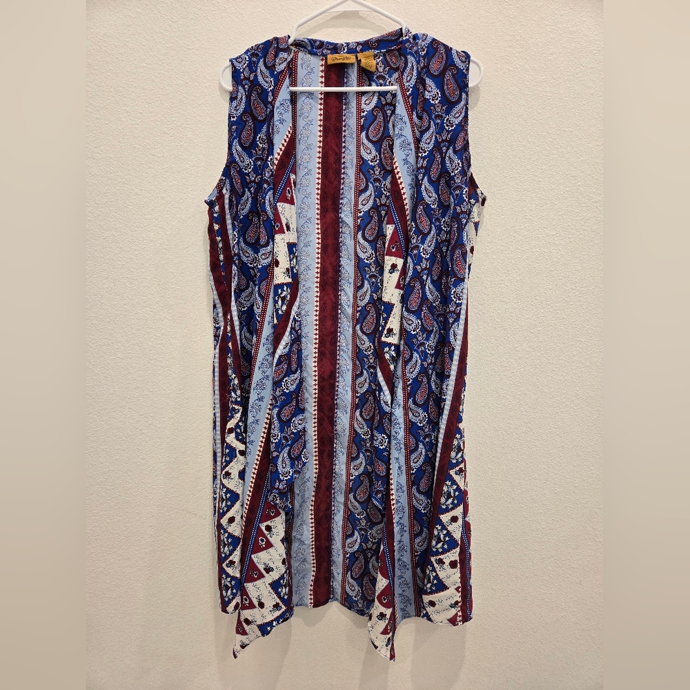 Blue and Burgundy Paisley Kimono‎ Excellente Conditions